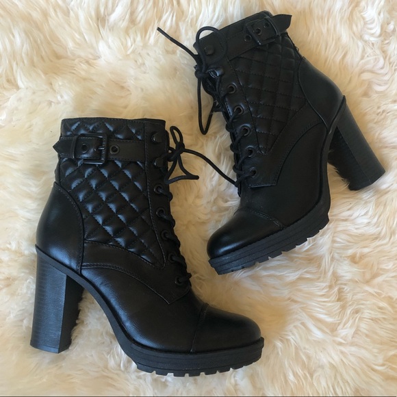 Guess Booties - Picture 1 of 4
